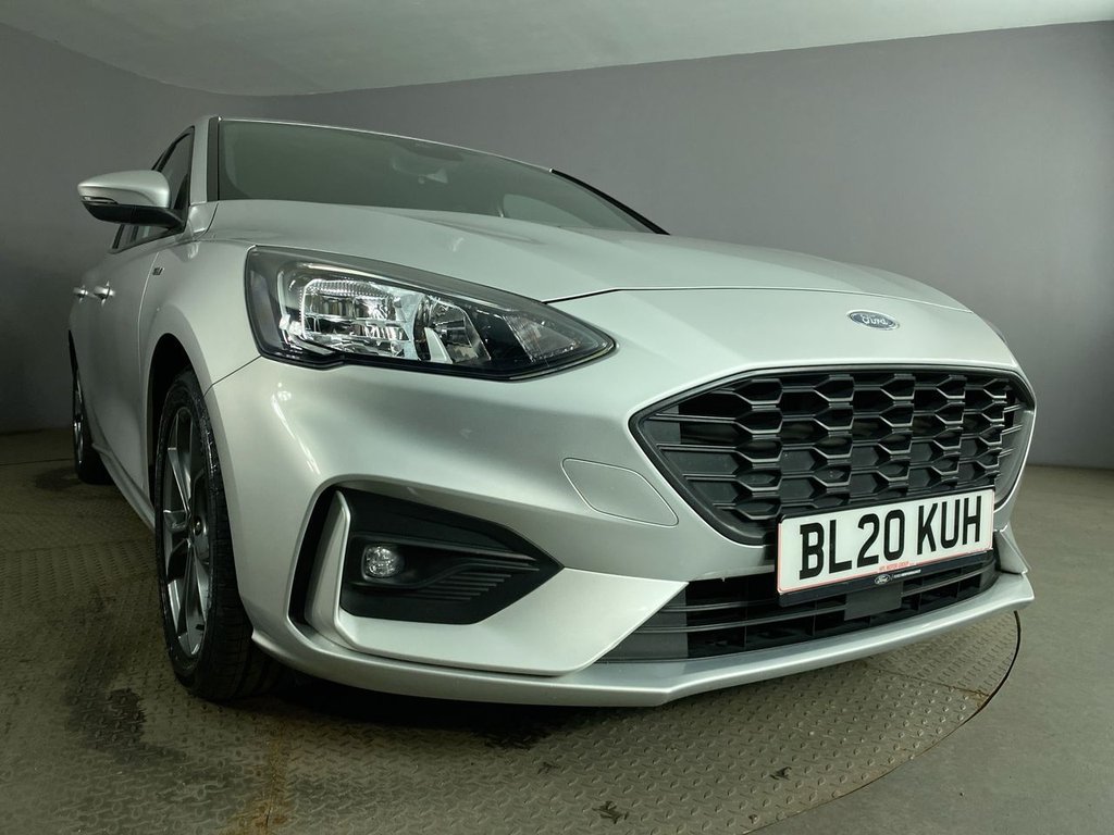 Used Ford Focus 2020 for sale - 76038907: Photo 11