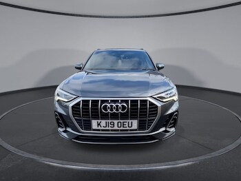 Used Audi Q3 2019 for sale - 75912029: Photo