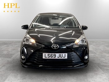 Used Toyota Yaris 2019 for sale - 79375804: Photo
