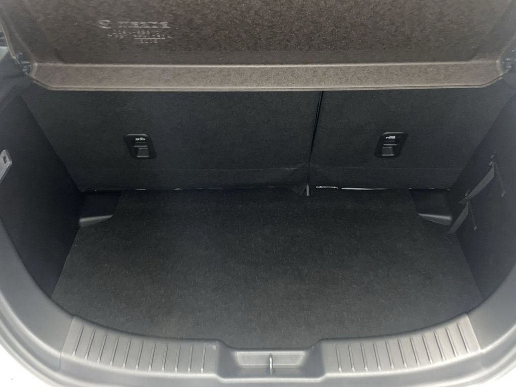 Used Mazda Mazda2 2023 for sale - 77121523: Photo 13