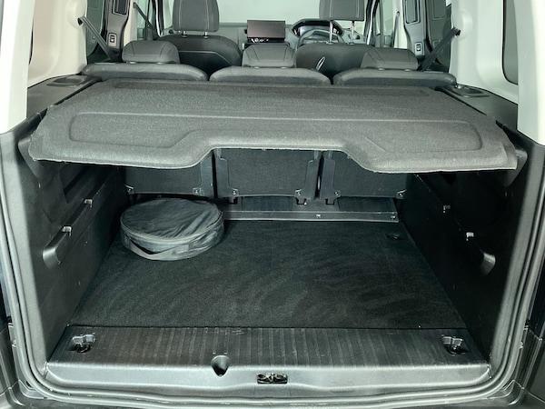 Used Peugeot e-Rifter 2025 for sale - 75573313: Photo 13