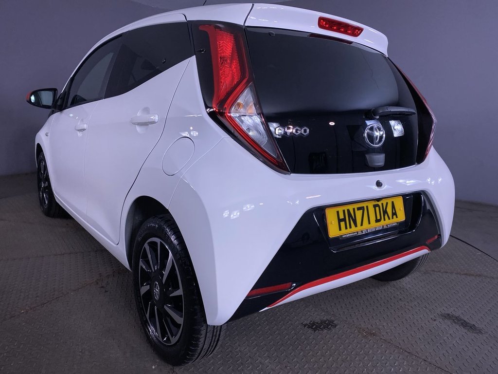 Used Toyota AYGO 2021 for sale - 76303974: Photo 14