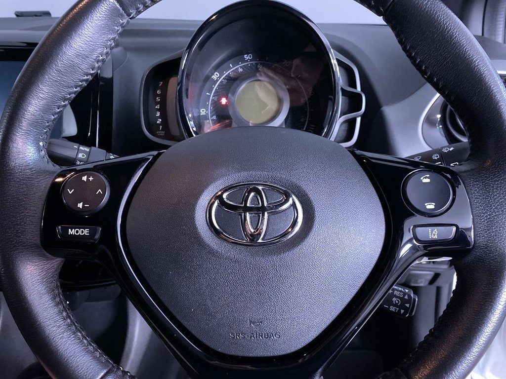 Used Toyota AYGO 2021 for sale - 76303974: Photo 22