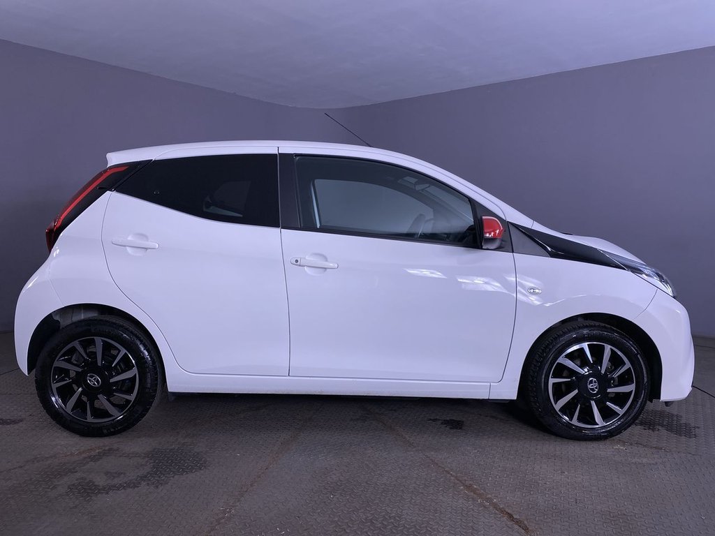 Used Toyota AYGO 2021 for sale - 76303974: Photo 9