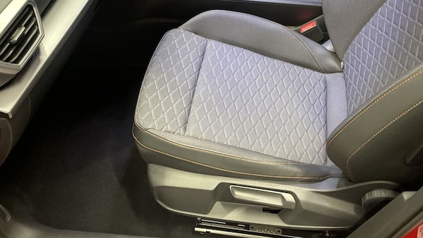 Used SEAT Leon 2022 for sale - 76210283: Photo 17