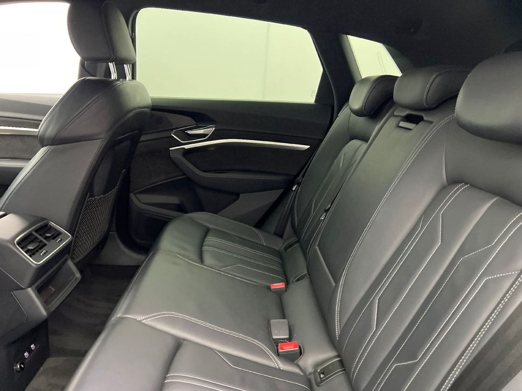 Used Audi e-tron 2021 for sale - 76470133: Photo 6