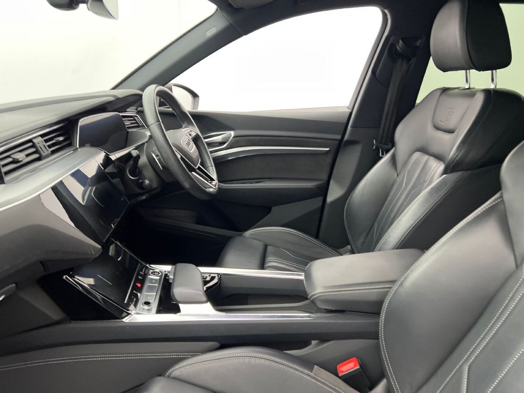 Used Audi e-tron 2021 for sale - 76470133: Photo 7