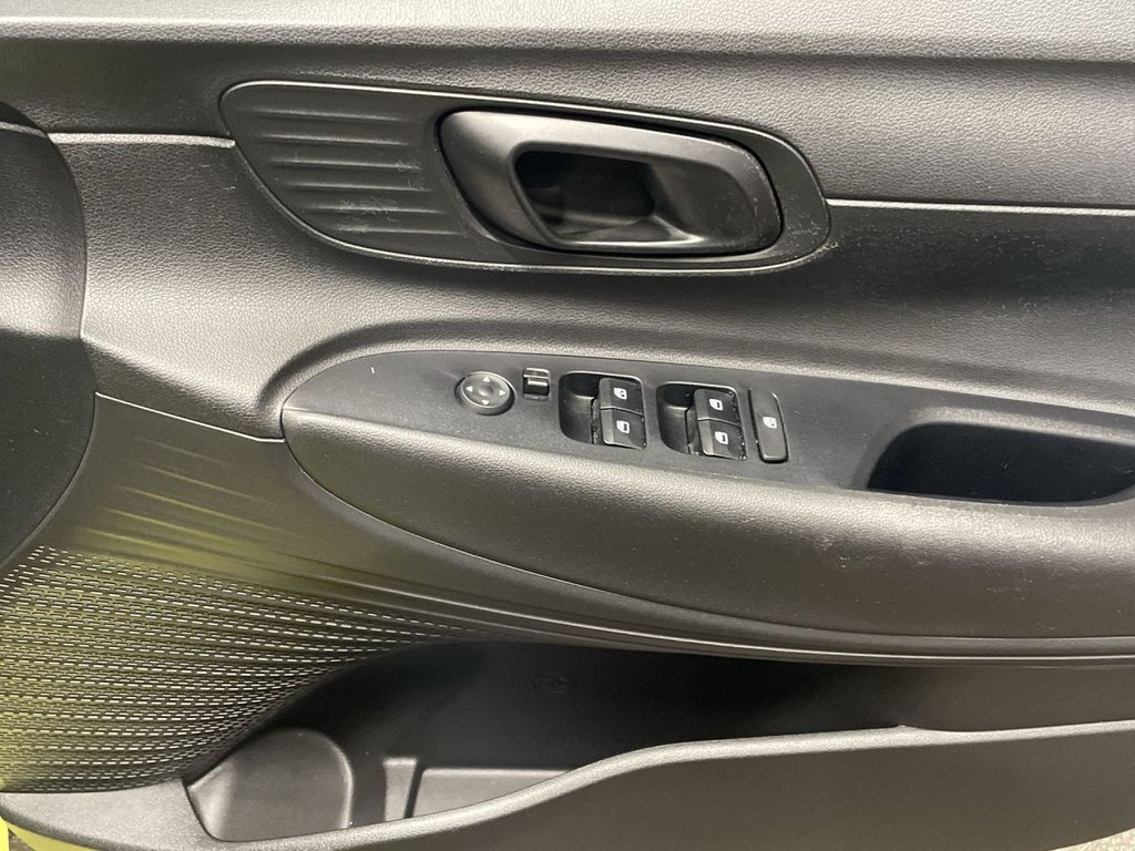 Used Hyundai i20 2024 for sale - 77806129: Photo 23