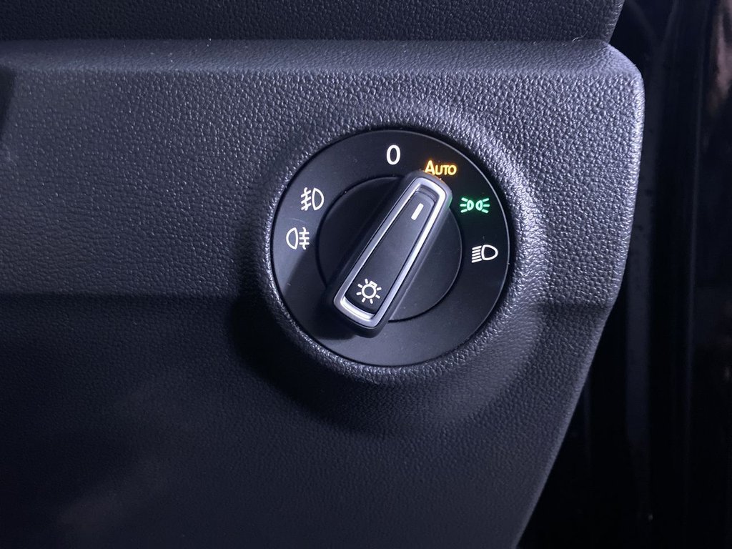 Used Volkswagen T-Roc 2021 for sale - 76711205: Photo 23