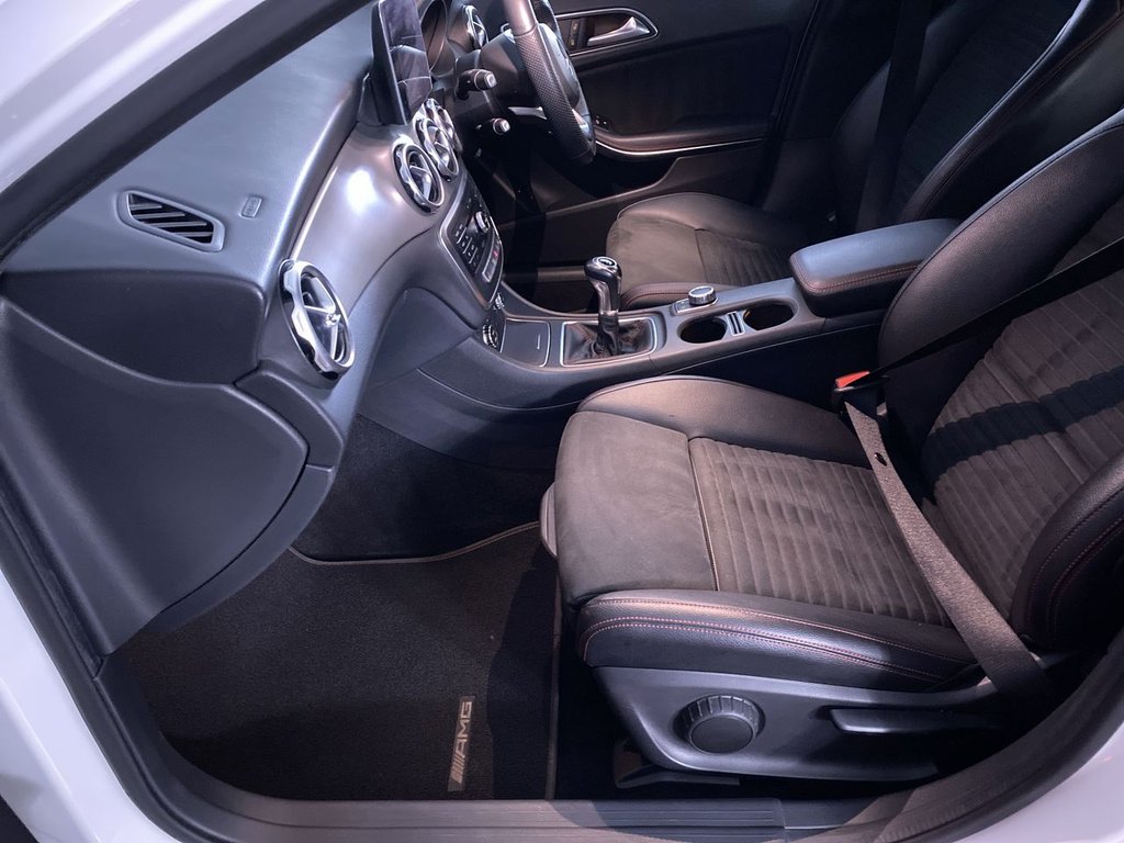 Used Mercedes-Benz GLA 2018 for sale - 76570362: Photo 17