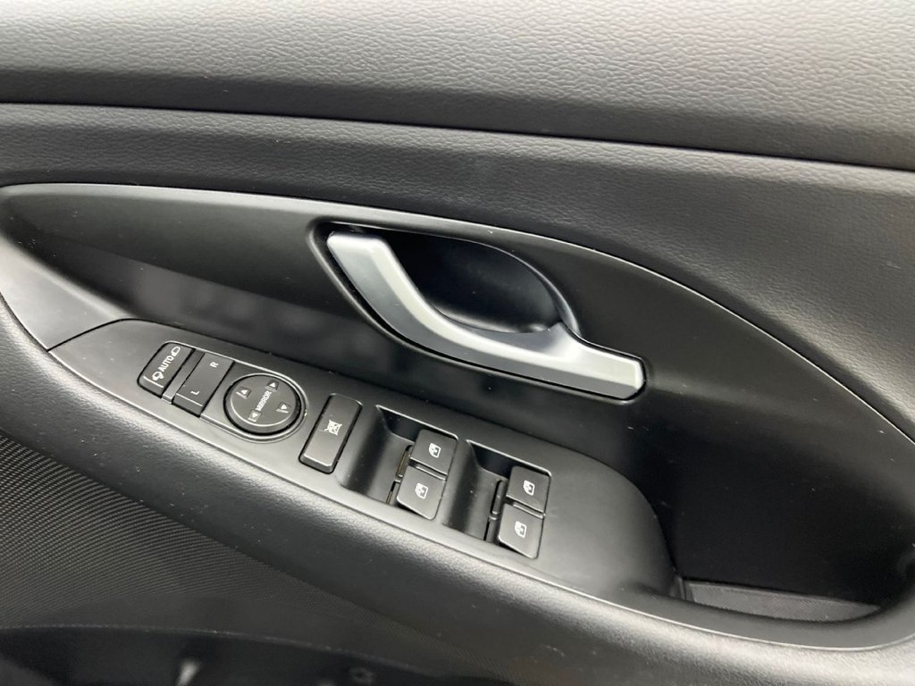 Used Hyundai i30 2019 for sale - 76950255: Photo 11