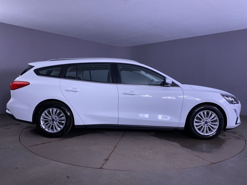 Used Ford Focus 2020 for sale - 76986035: Photo 16