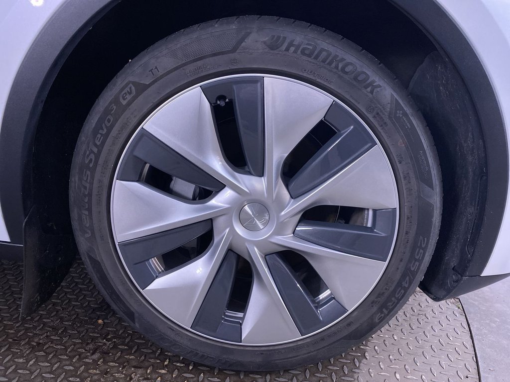 Used Tesla Model Y 2022 for sale - 76973431: Photo 12