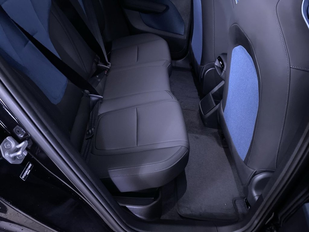 Used Volvo EX30 2025 for sale - 77369820: Photo 19