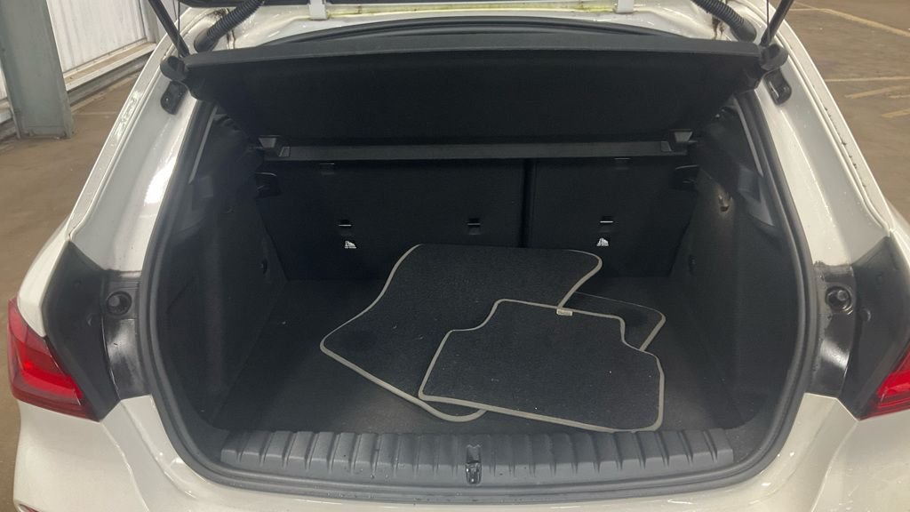 Used BMW 1 Series 2019 for sale - 76327902: Photo 7