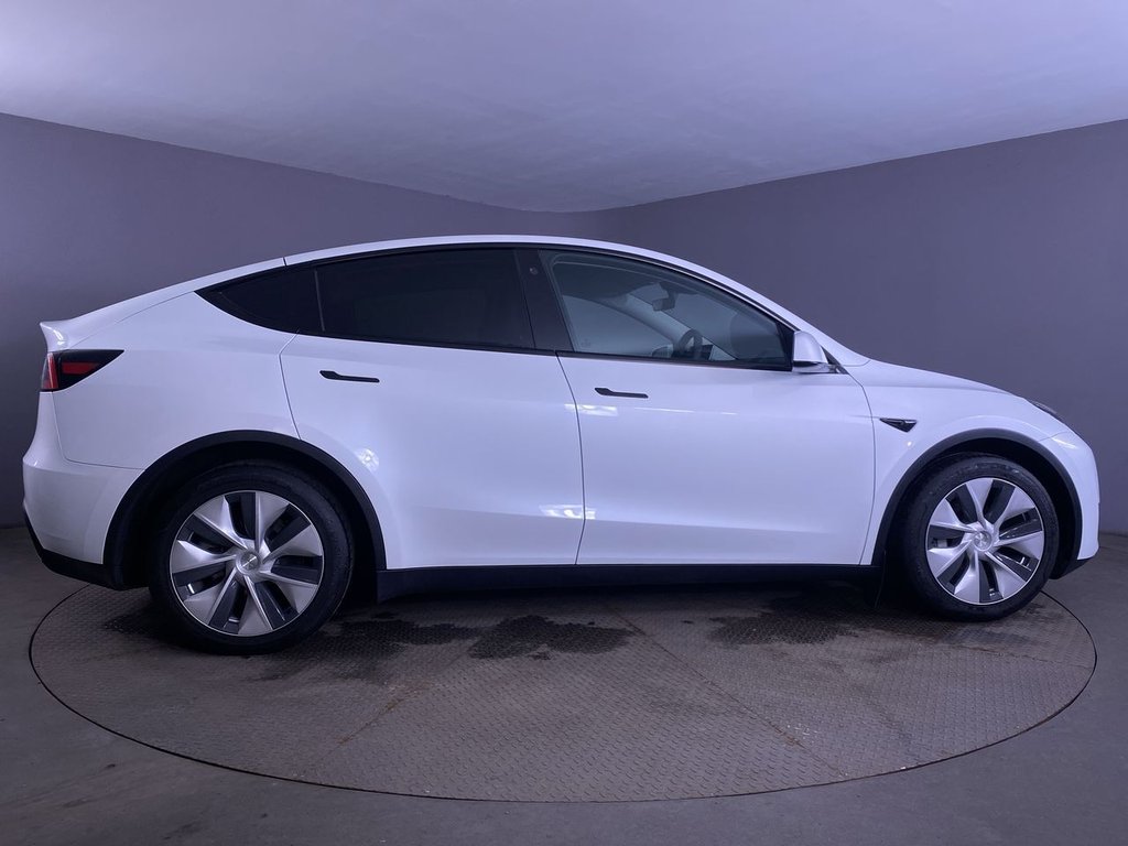 Used Tesla Model Y 2022 for sale - 76686417: Photo 9