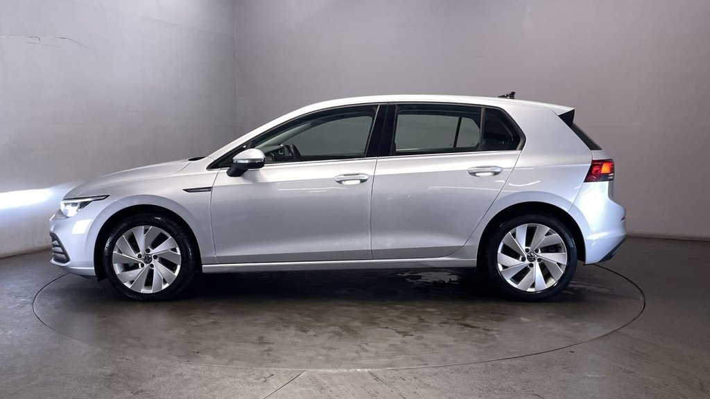 Used Volkswagen Golf 2021 for sale - 76266589: Photo 5