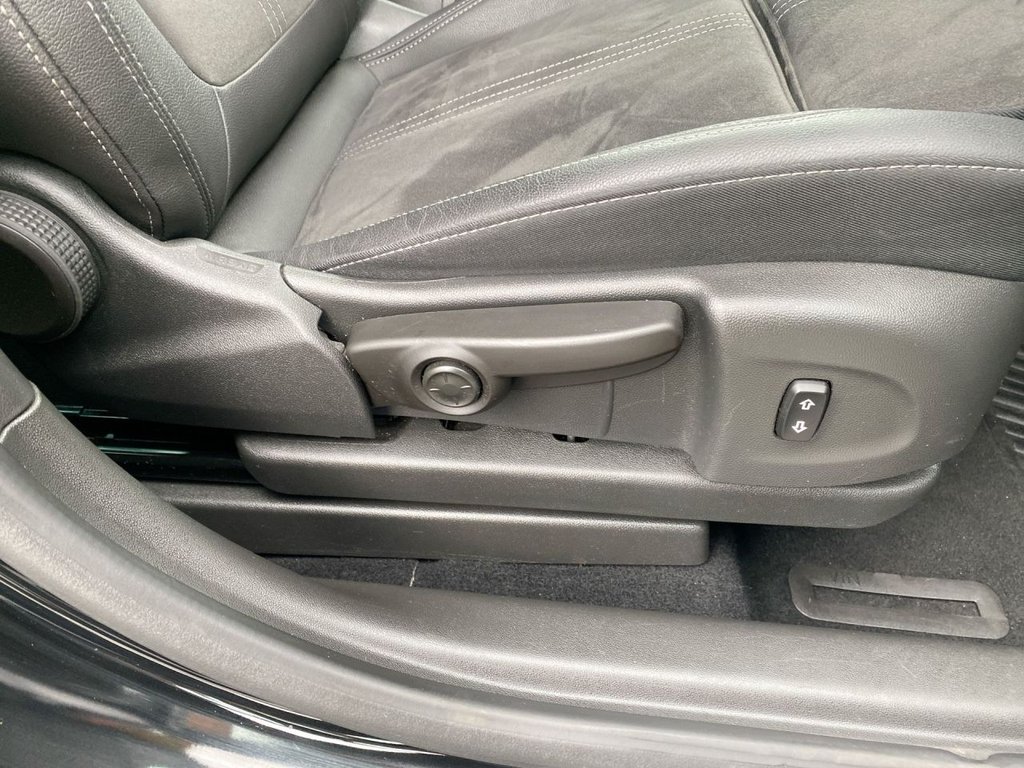 Used Vauxhall Crossland 2023 for sale - 77110632: Photo 19