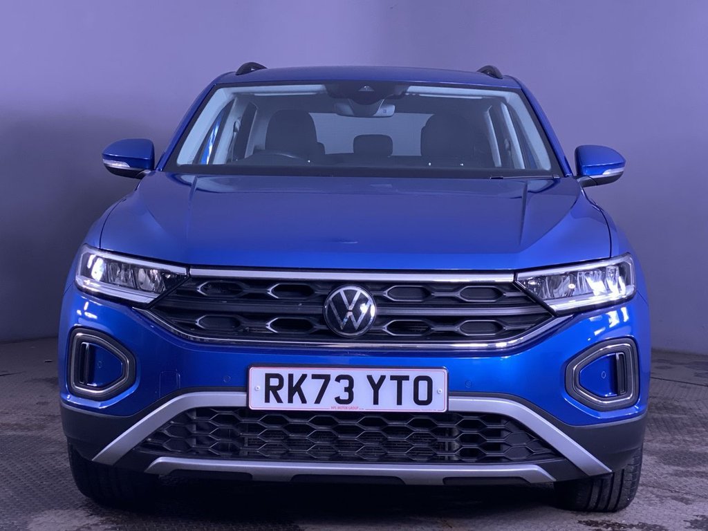 Used Volkswagen T-Roc 2023 for sale - 77121770: Photo 3