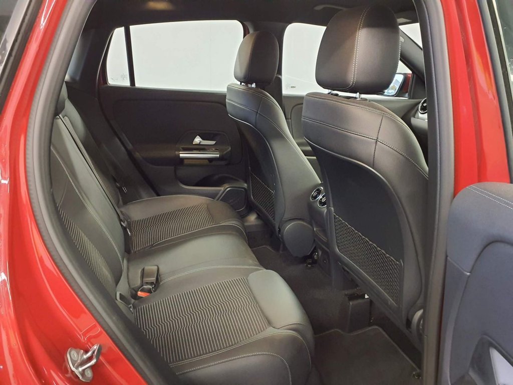 Used Mercedes-Benz GLA 2021 for sale - 76303831: Photo 9