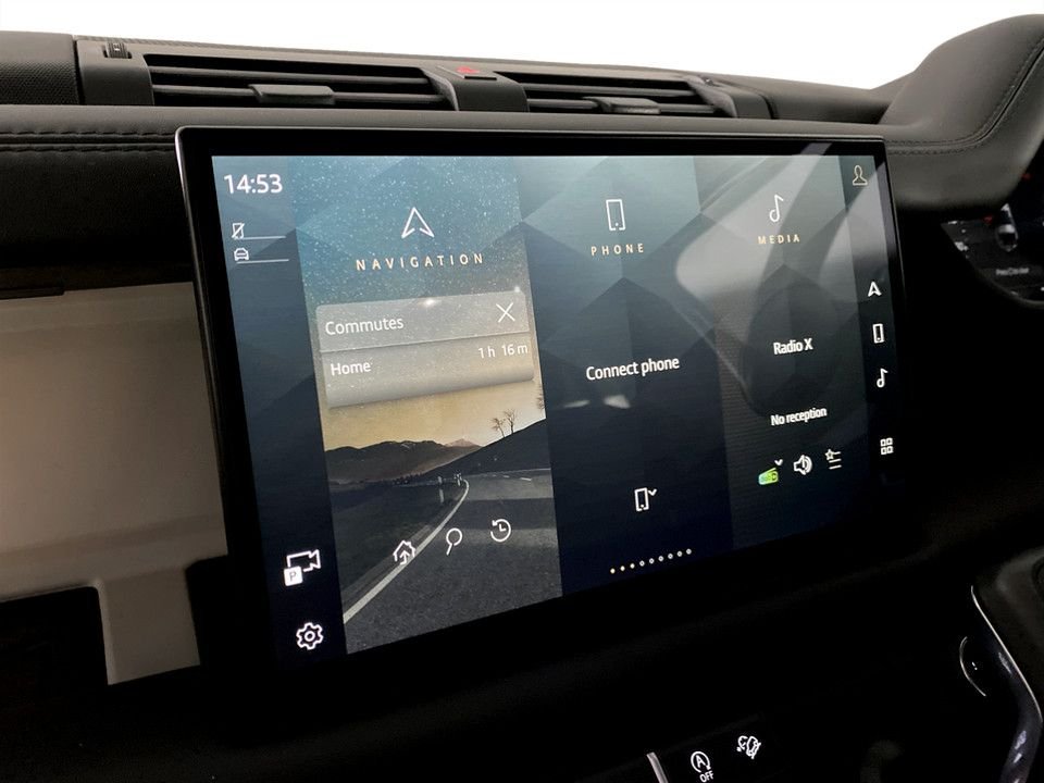 Used Land Rover Defender 90 2022 for sale - 77608808: Photo 16