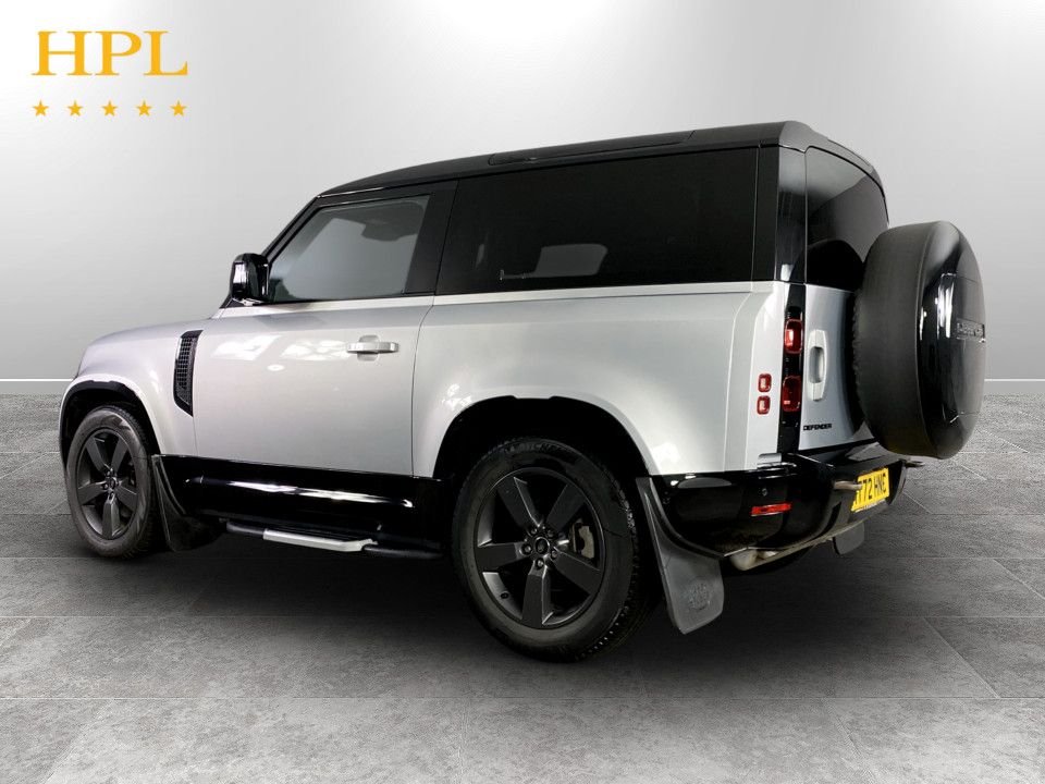 Used Land Rover Defender 2022 for sale - 77608808: Photo 5
