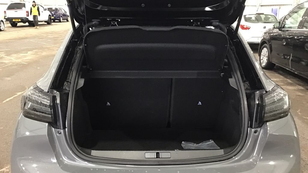 Used Peugeot 208 2025 for sale - 76470118: Photo 7