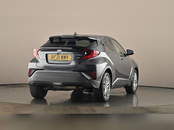 Used Toyota C-HR 2021 for sale - 76235913: Photo