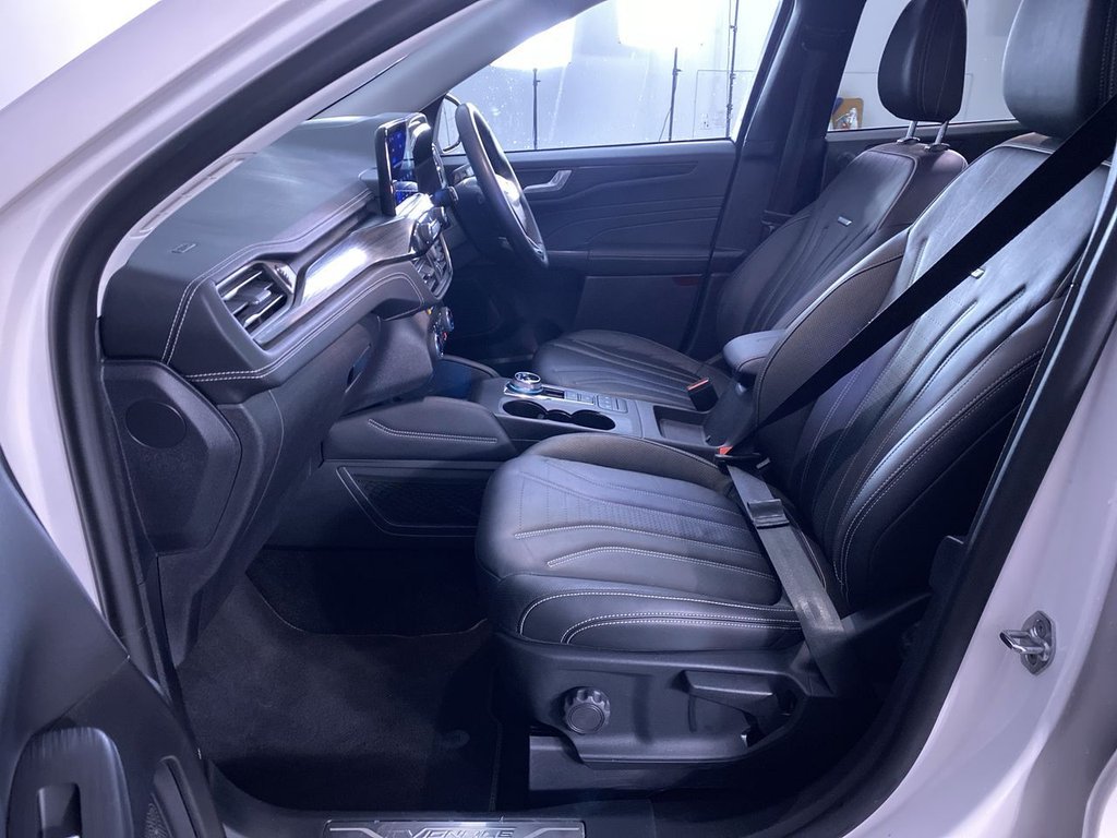 Used Ford Kuga 2022 for sale - 76610273: Photo 17