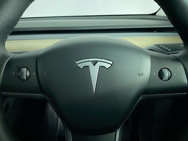 Used Tesla Model Y 2022 for sale - 75630312: Photo 22