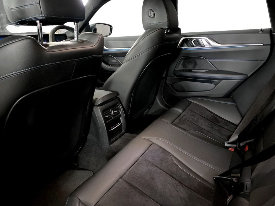 Used BMW i4 2022 for sale - 78029812: Photo 21