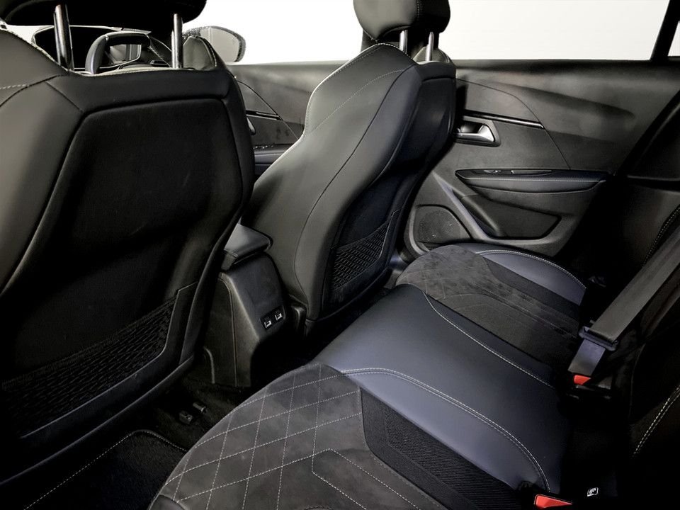 Used Peugeot E-208 2022 for sale - 77507434: Photo 20