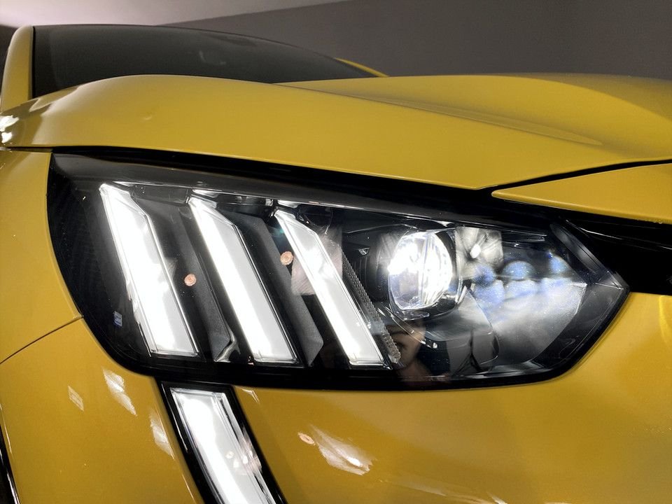 Used Peugeot E-208 2022 for sale - 77507434: Photo 9