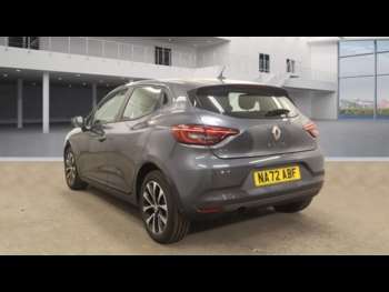 Used Renault Clio 2022 for sale - 74592761: Photo