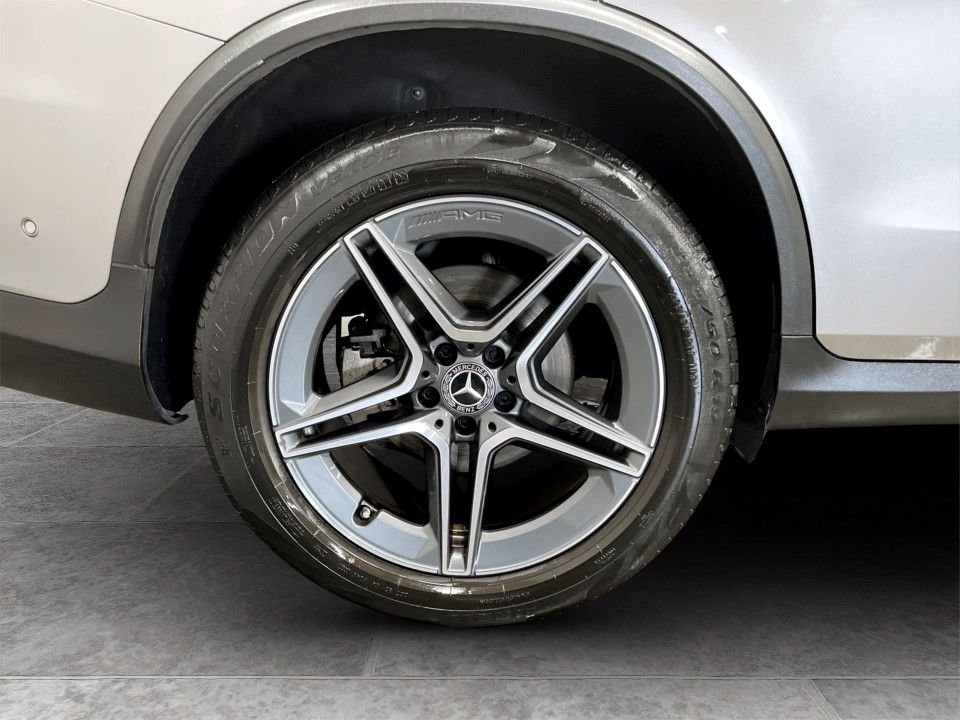 Used Mercedes-Benz GLC 2020 for sale - 77849537: Photo 10