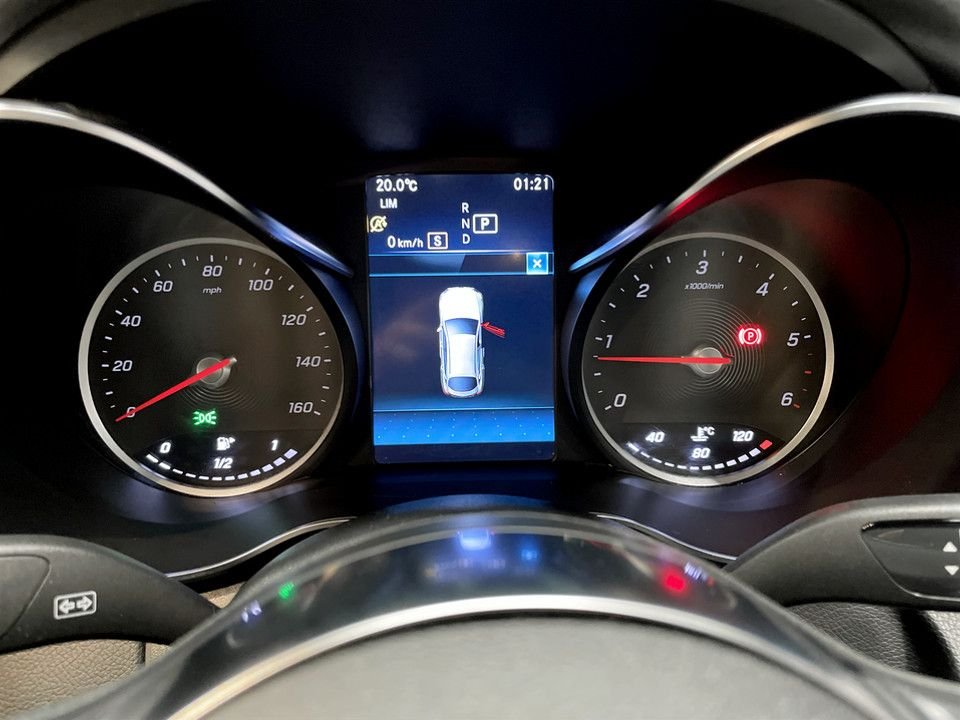 Used Mercedes-Benz GLC 2020 for sale - 77849537: Photo 14