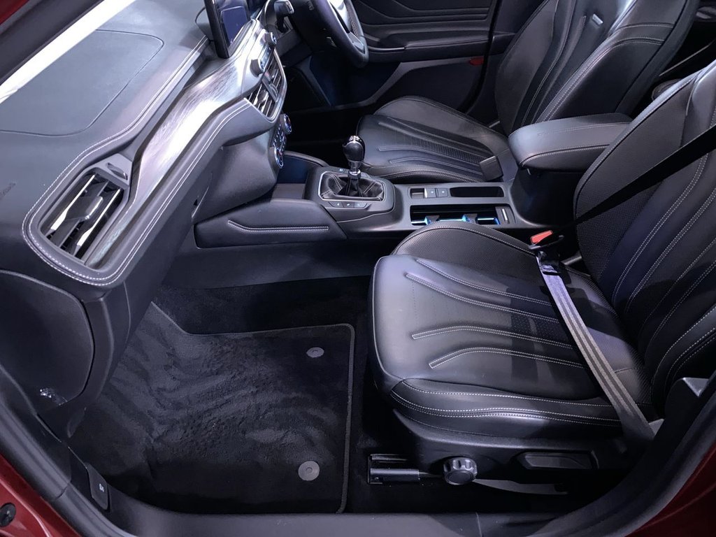 Used Ford Focus 2021 for sale - 76303839: Photo 17
