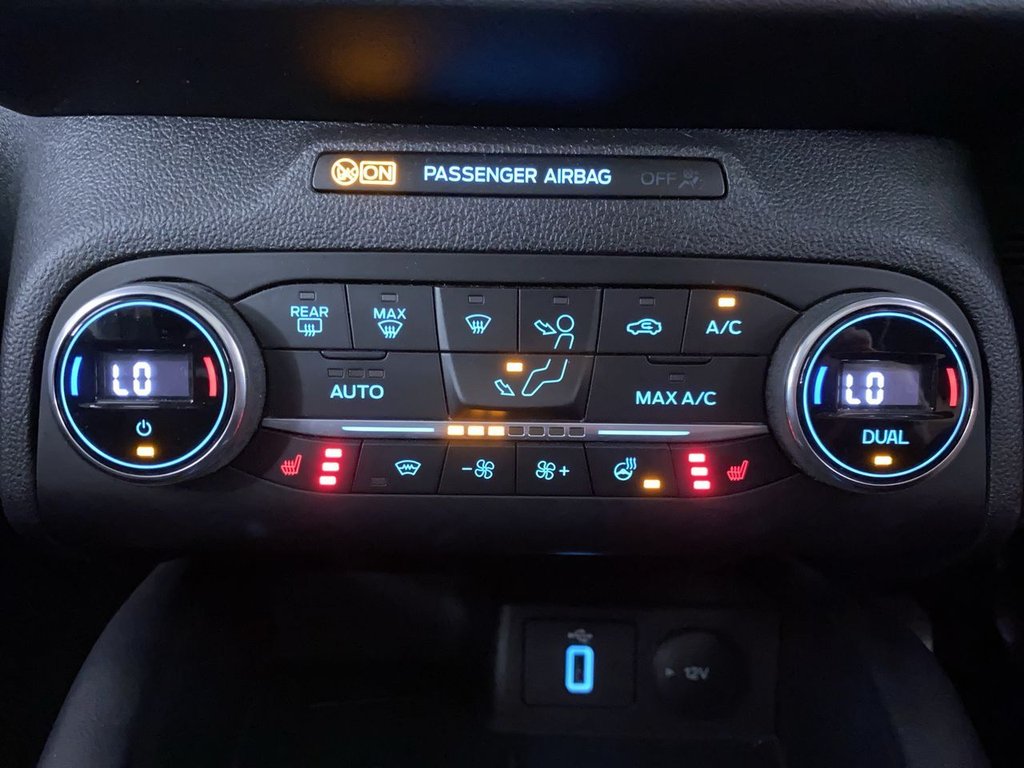 Used Ford Focus 2021 for sale - 76303839: Photo 25