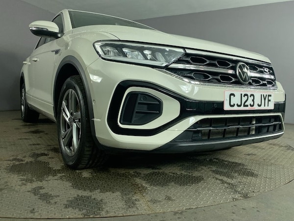 Used Volkswagen T-Roc 2023 for sale - 75046943: Photo 11