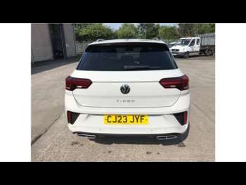 Used Volkswagen T-Roc 2023 for sale - 75046943: Photo