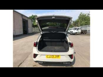 Used Volkswagen T-Roc 2023 for sale - 75046943: Photo