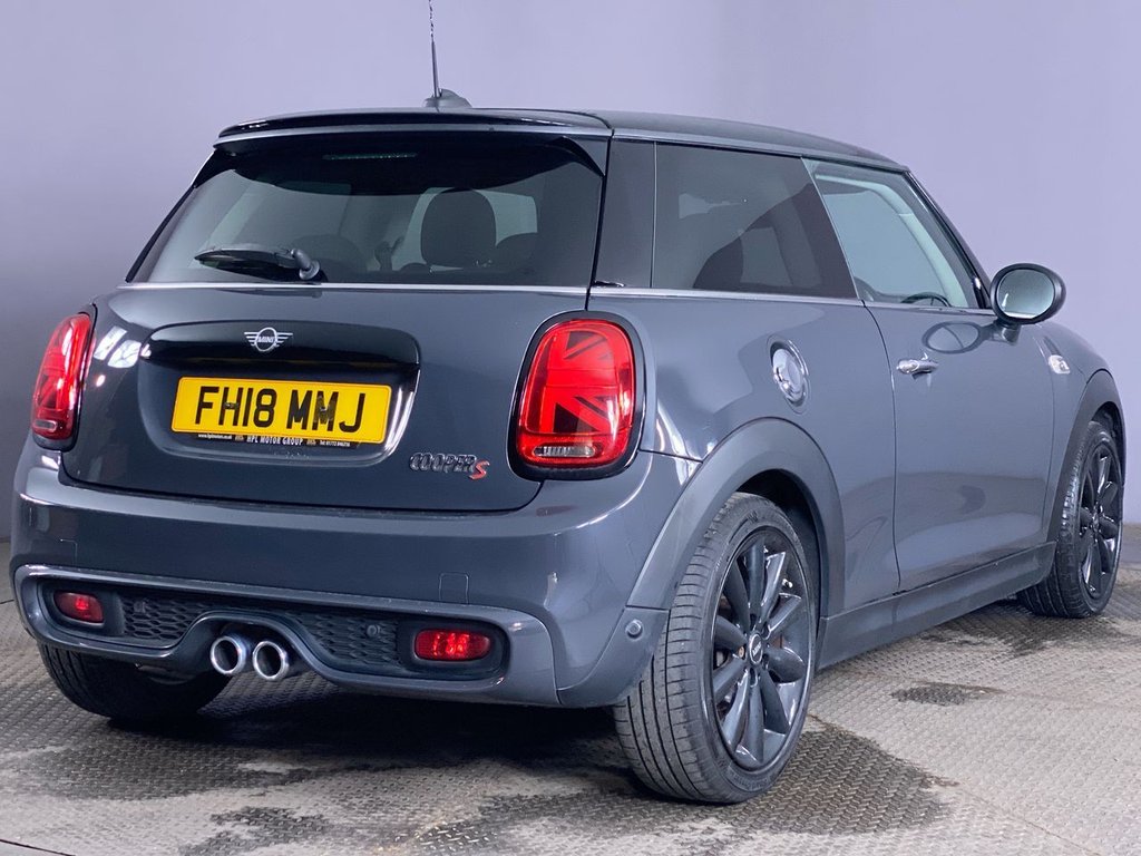 Used MINI Hatch 2018 for sale - 76039757: Photo 8