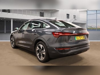 Used Audi Q8 e-tron 2023 for sale - 75877468: Photo