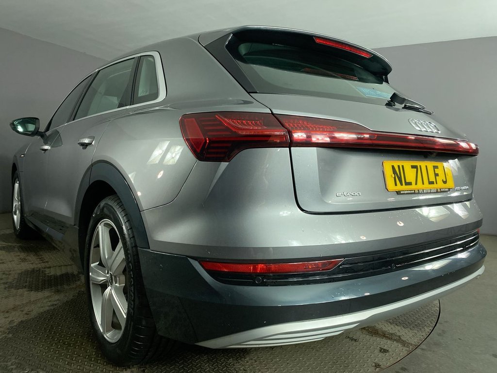 Used Audi e-tron 2021 for sale - 76132504: Photo 14