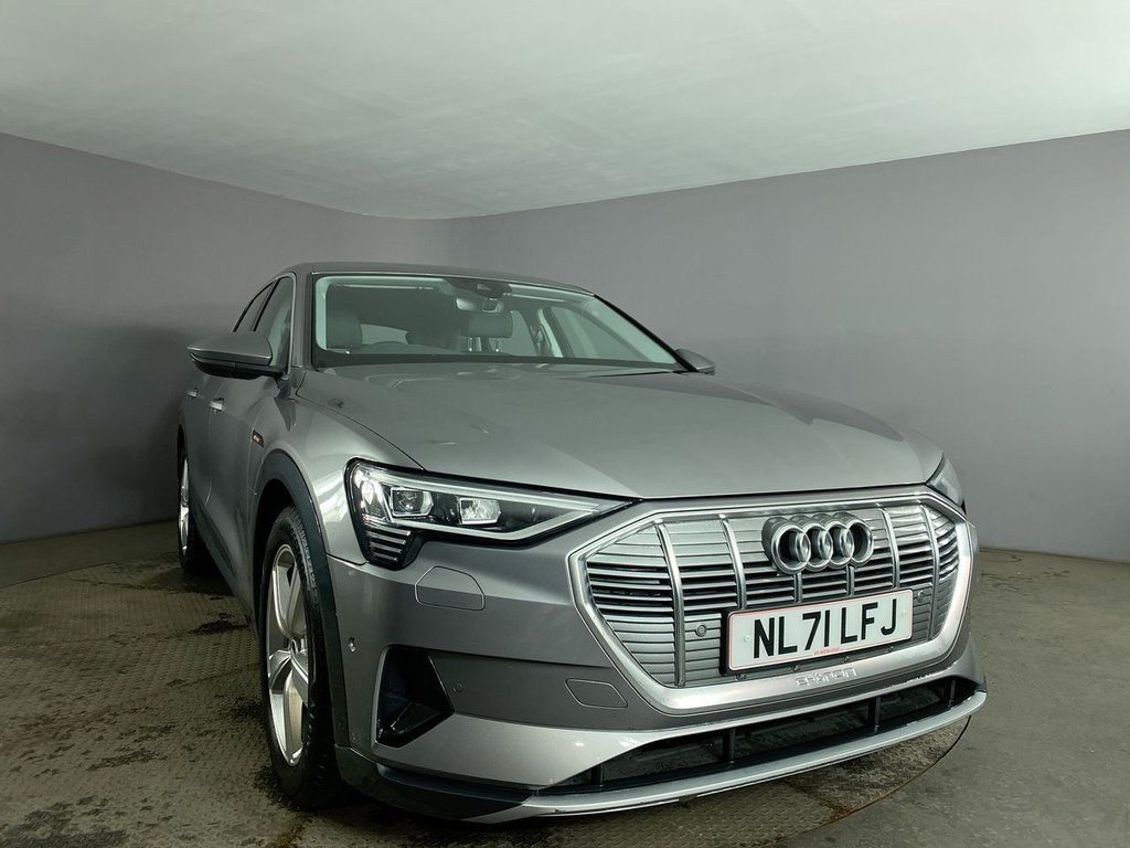 Used Audi e-tron 2021 for sale - 76132504: Photo 2