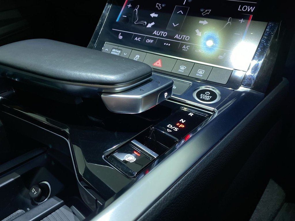 Used Audi e-tron 2021 for sale - 76132504: Photo 21