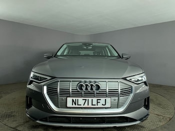 Used Audi e-tron 2021 for sale - 76132504: Photo 3