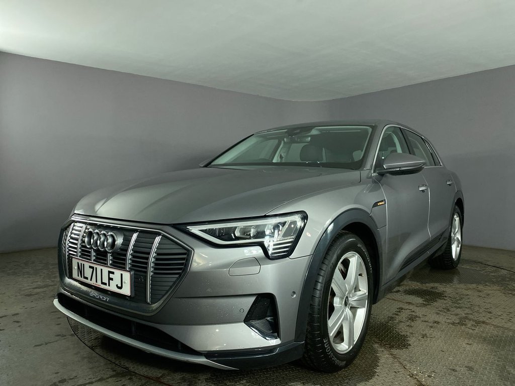 Used Audi e-tron 2021 for sale - 76132504: Photo 4