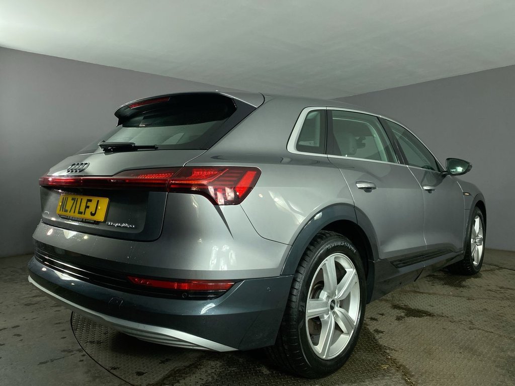 Used Audi e-tron 2021 for sale - 76132504: Photo 8