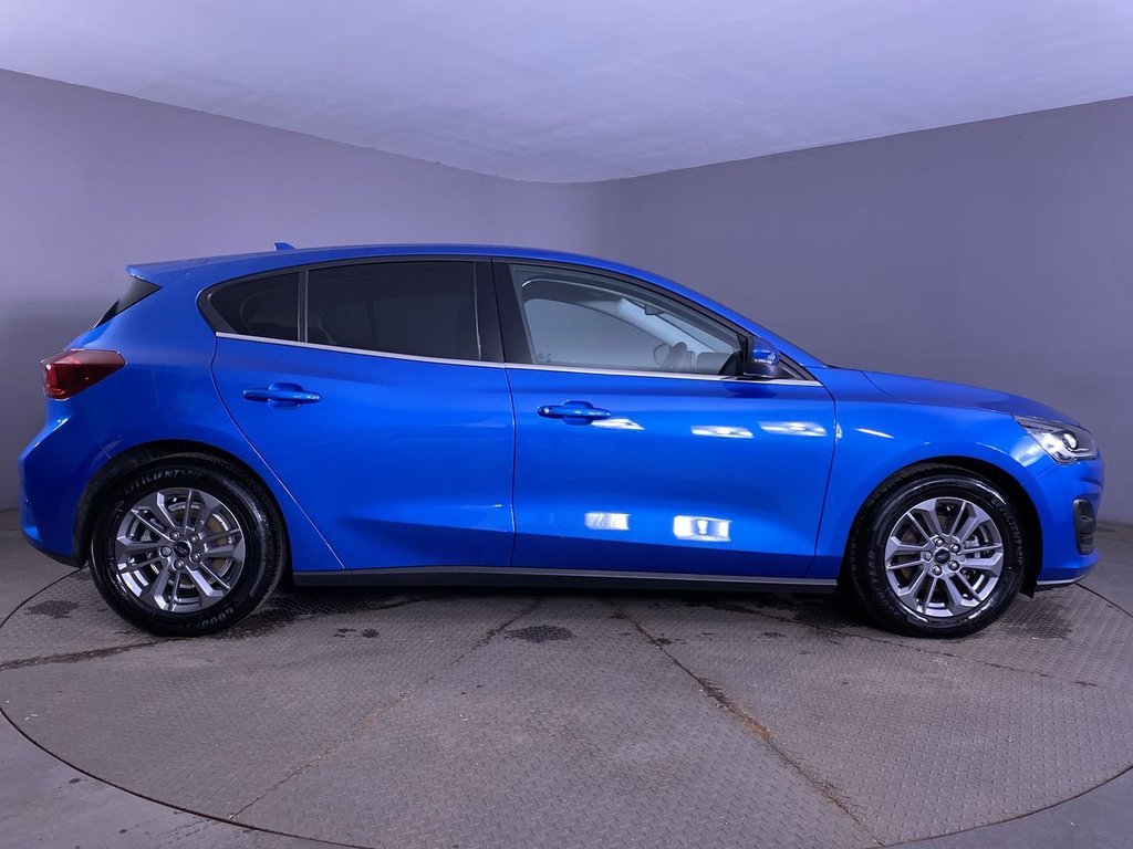 Used Ford Focus 2022 for sale - 77110546: Photo 9